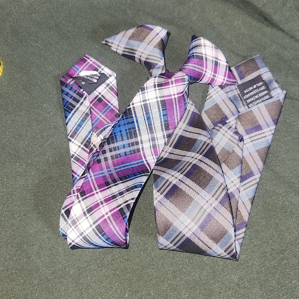 Kids clip on ties
